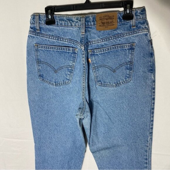 Vintage Levi’s 631 White Orange Tab Light Wash Curvy High Rise Mom Jeans 28 - Picture 10 of 15